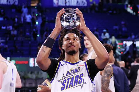 Stephon Castle Wins Nba All Star Weekend S Rising Stars Mvp Award Stephon Castle Wins Nba All Star Weekend S Rising Stars Mvp Award