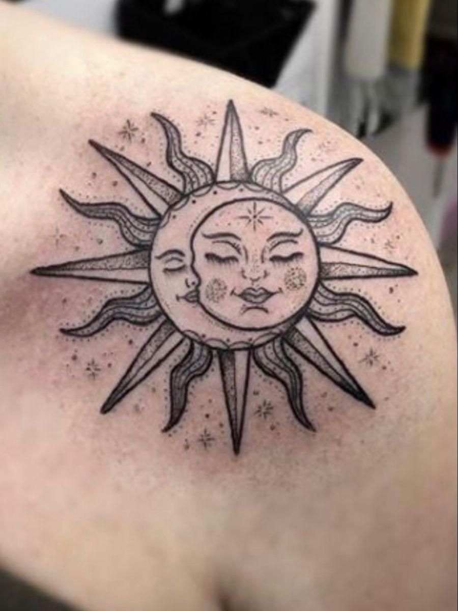 Sun Moon Tattoos What S Their Meaning Plus Photos