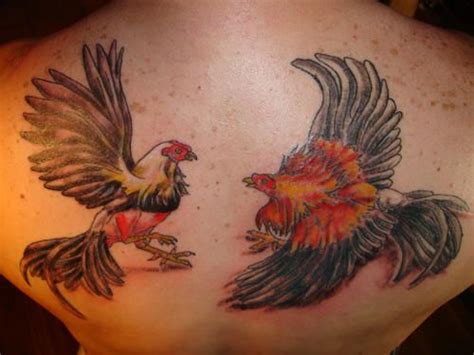 Tattoos of Fighting Roosters: Bold Designs & Meanings