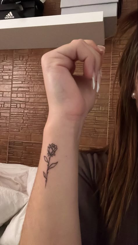 Tatuajes Femeninos Delicados Y Sutiles Para Mujer Mini Tatuajes