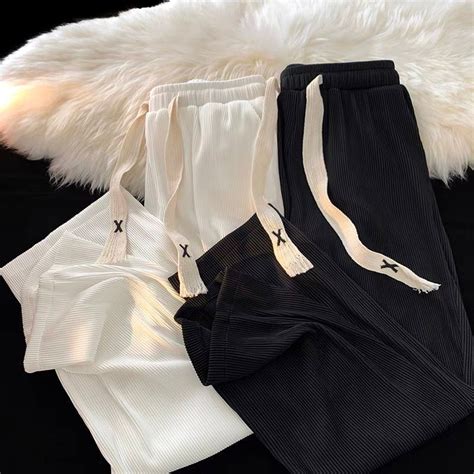 To N Qu C Phong C Ch Vintage L G Nh Ng Chi Ti T Quan Tr Ng Xoay