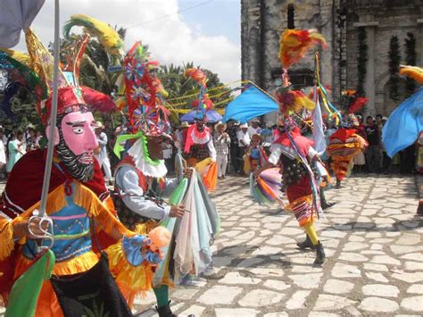 Top El Salvador Traditions