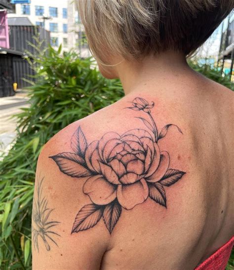 Top More Than 78 Linework Peony Tattoo Best In Cdgdbentre