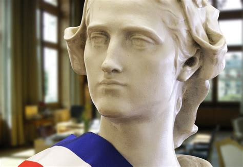 Tout Savoir Sur Marianne Et Son Buste Dans Les Mairies Francaises