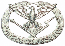 U S Army Career Counselor Badge Vector Image