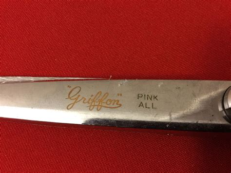 Vintage Pinking Shears Griffon Pink All Scissors Made In Japan Chrome